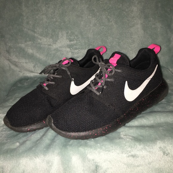 Nike Shoes - CUSTOM Nike Roshe Shoes